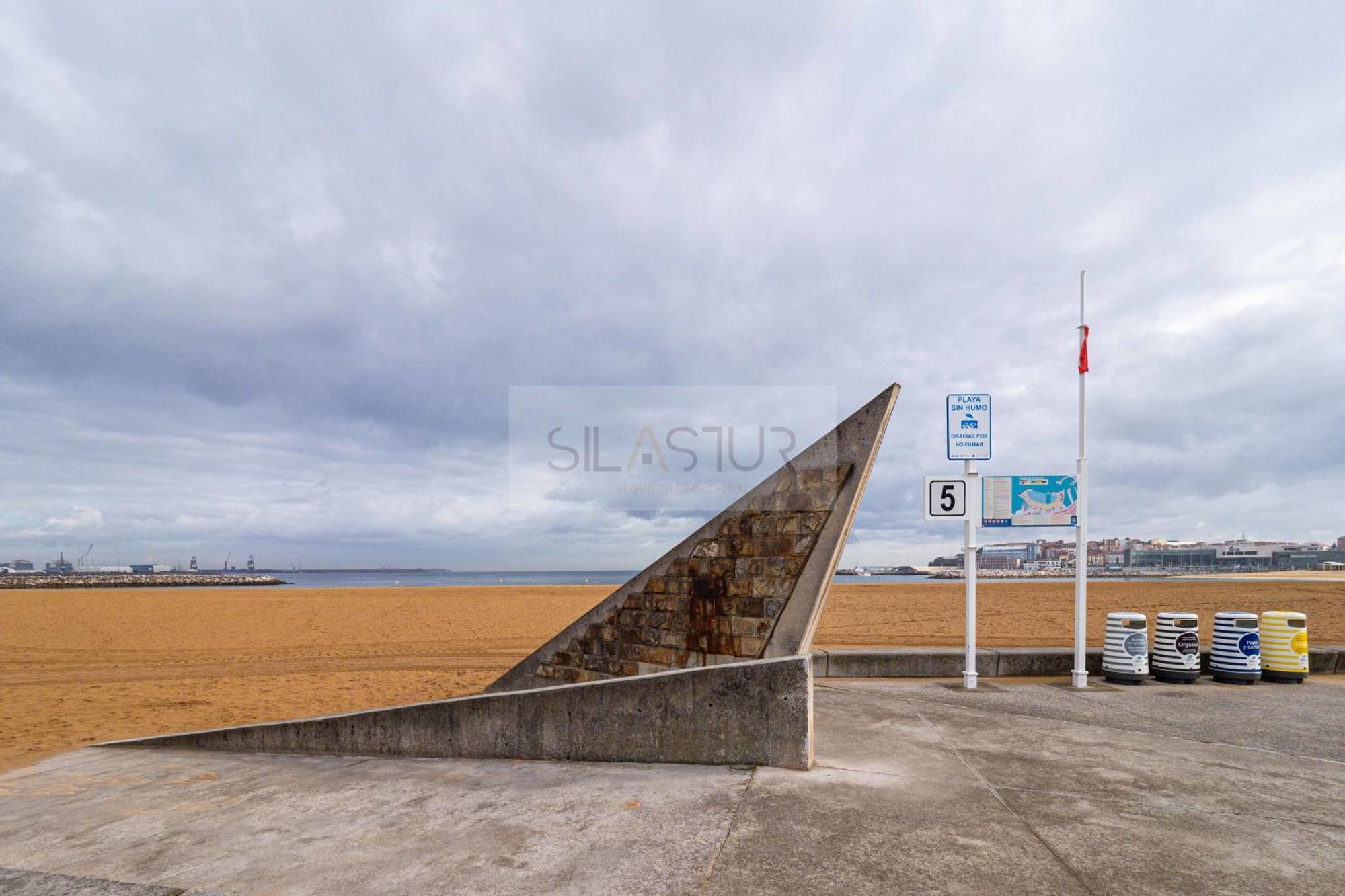 A Pie De Playa B By Silastur Gijón Kültér fotó